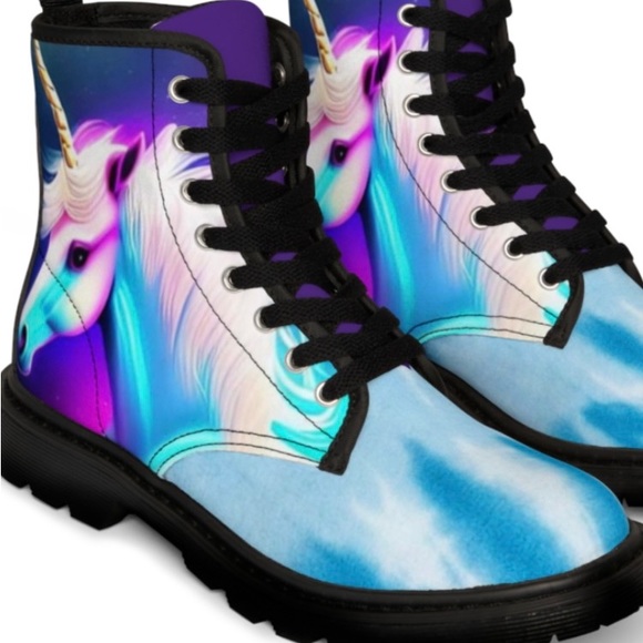 Clothes shoes accessories